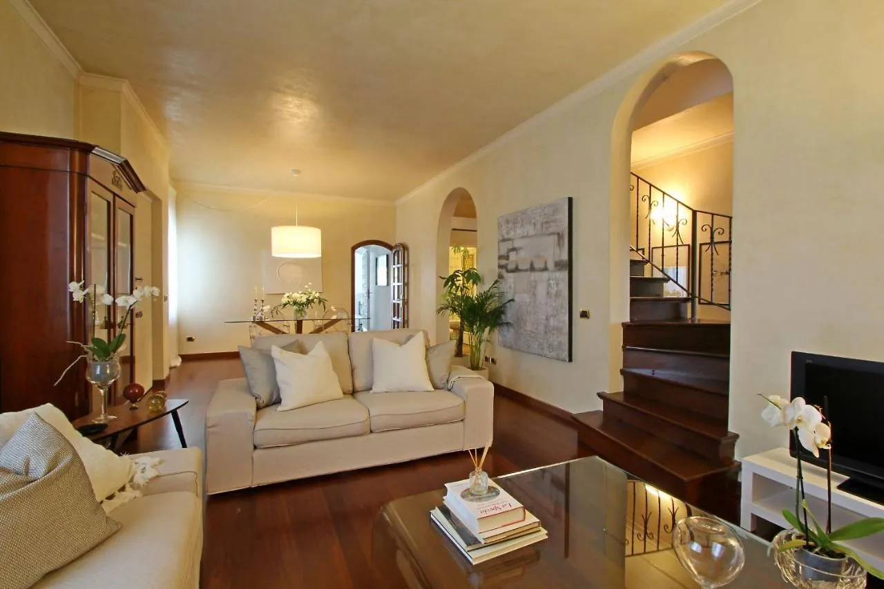 Villa Fabiana Nicola Italy